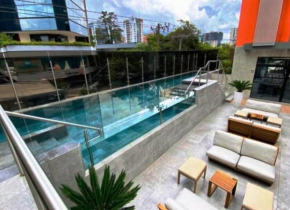 Deluxe Apto Guatemala zona 10 Edificio EON